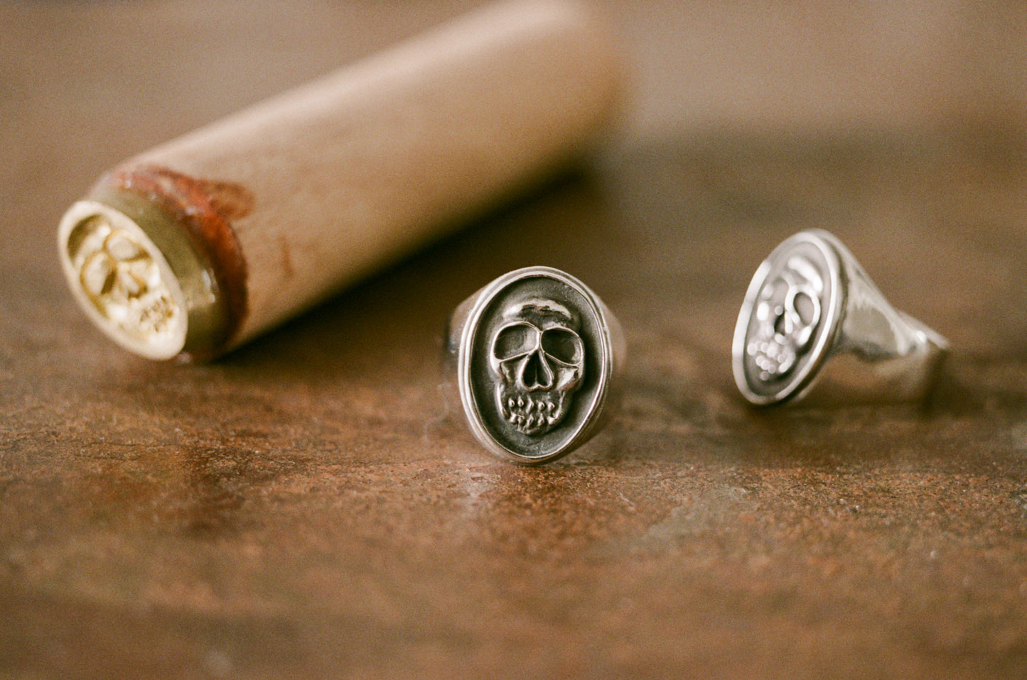 skull signet