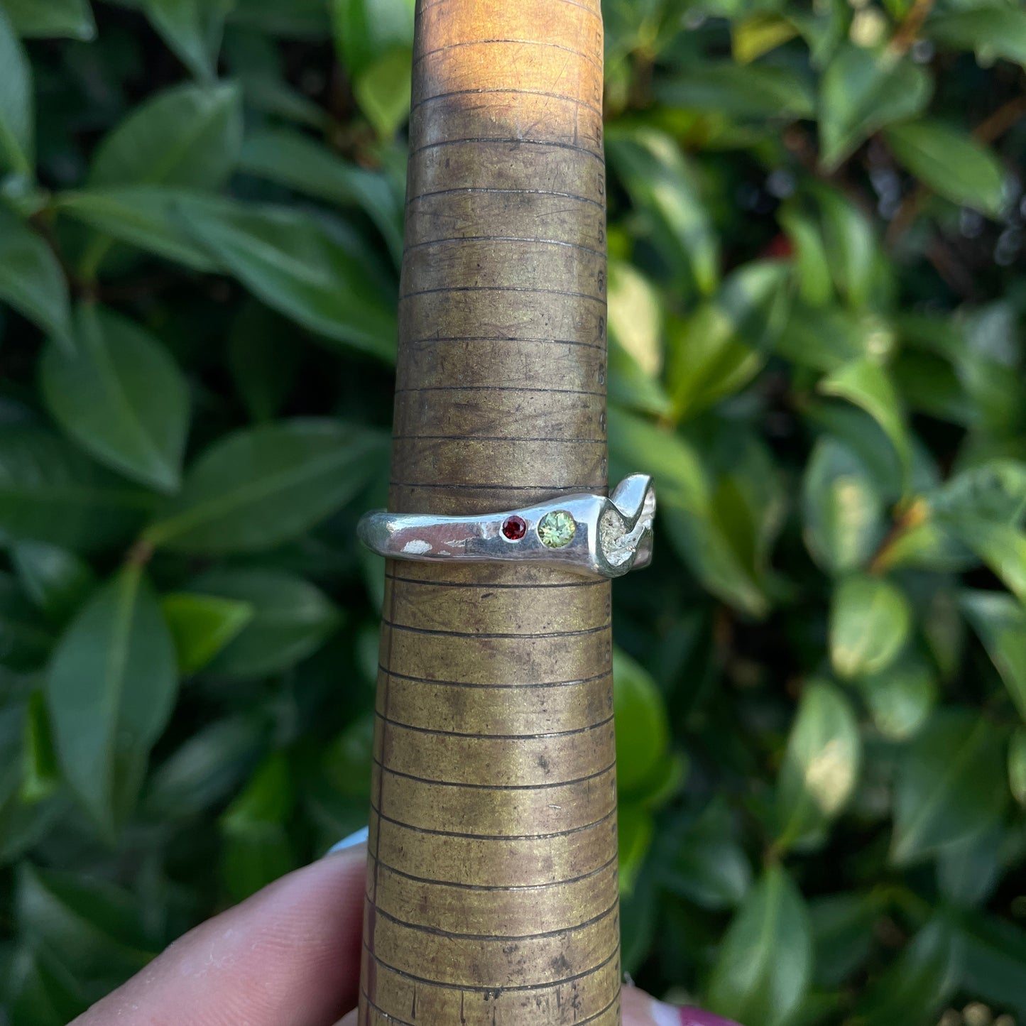 oyster band w/ 5 gems