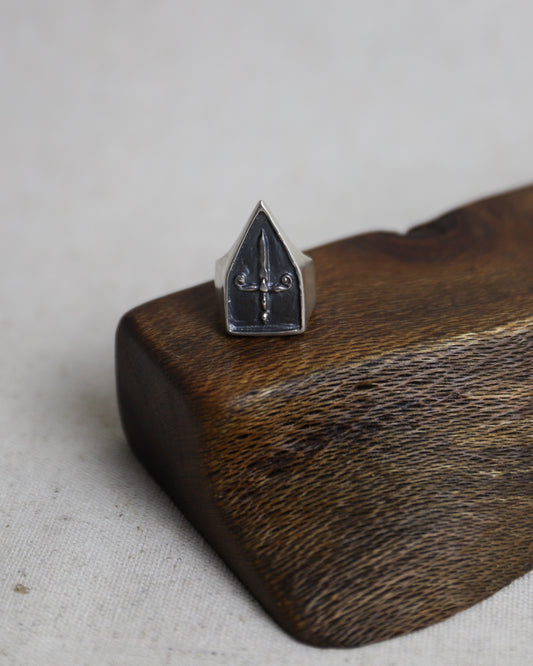 dagger