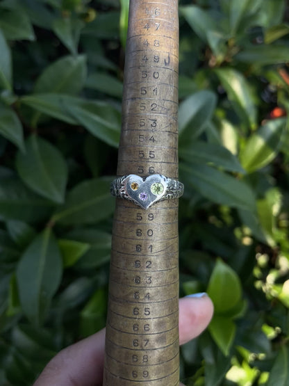 love heart w/ 3 gems