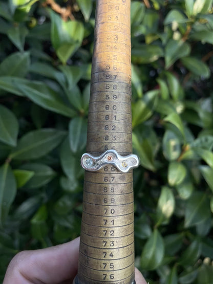 oyster band w/ 5 gems